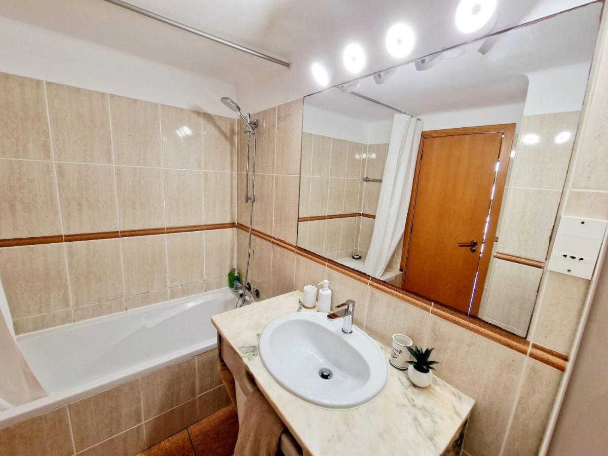 Zarco - Cosy Apartment In Vilamoura With A Balcony With View To The 2 Swimming Pools - Near The Beach & The Marina Quarteira Eksteriør bilde