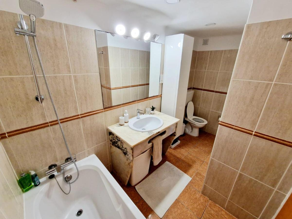 Zarco - Cosy Apartment In Vilamoura With A Balcony With View To The 2 Swimming Pools - Near The Beach & The Marina Quarteira Eksteriør bilde