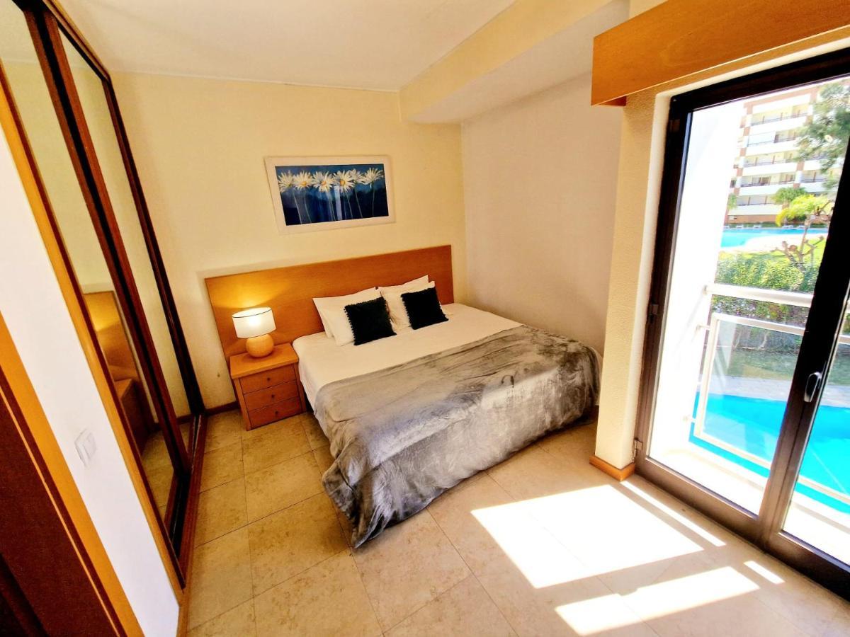 Zarco - Cosy Apartment In Vilamoura With A Balcony With View To The 2 Swimming Pools - Near The Beach & The Marina Quarteira Eksteriør bilde
